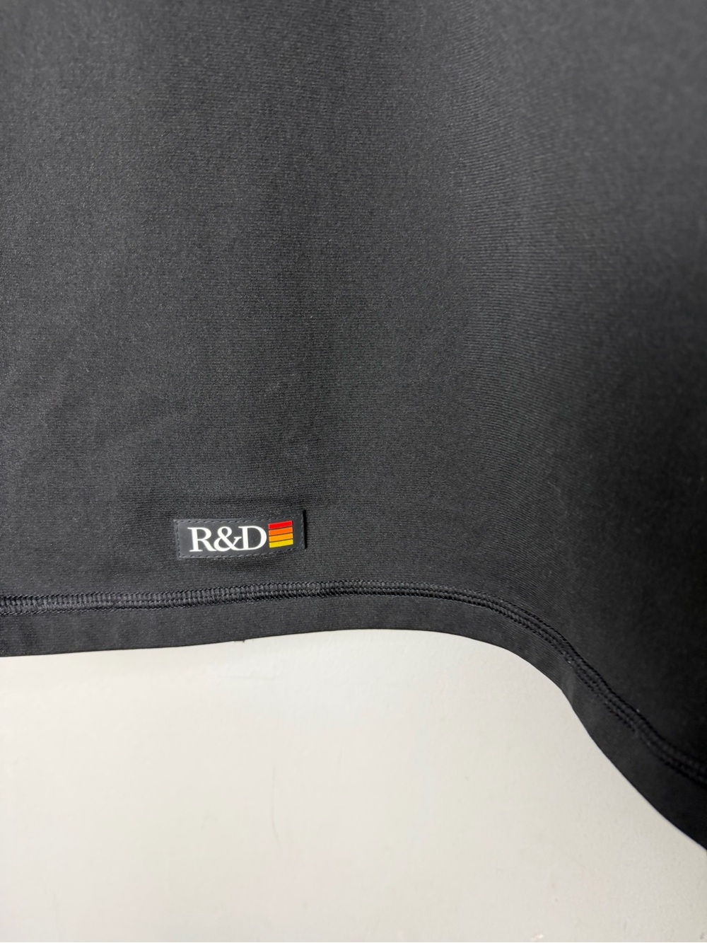 Peak Performance Zip Jacket - Picture 5 of 9